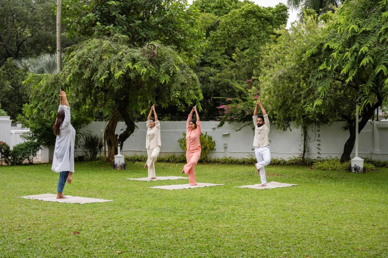 The Sacred Lotus Ayurveda Wellness Retreat Hotel Kochi Ngoại thất bức ảnh